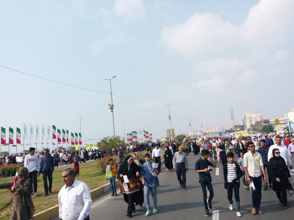 بیست و دو بهمن ماه تماشایی